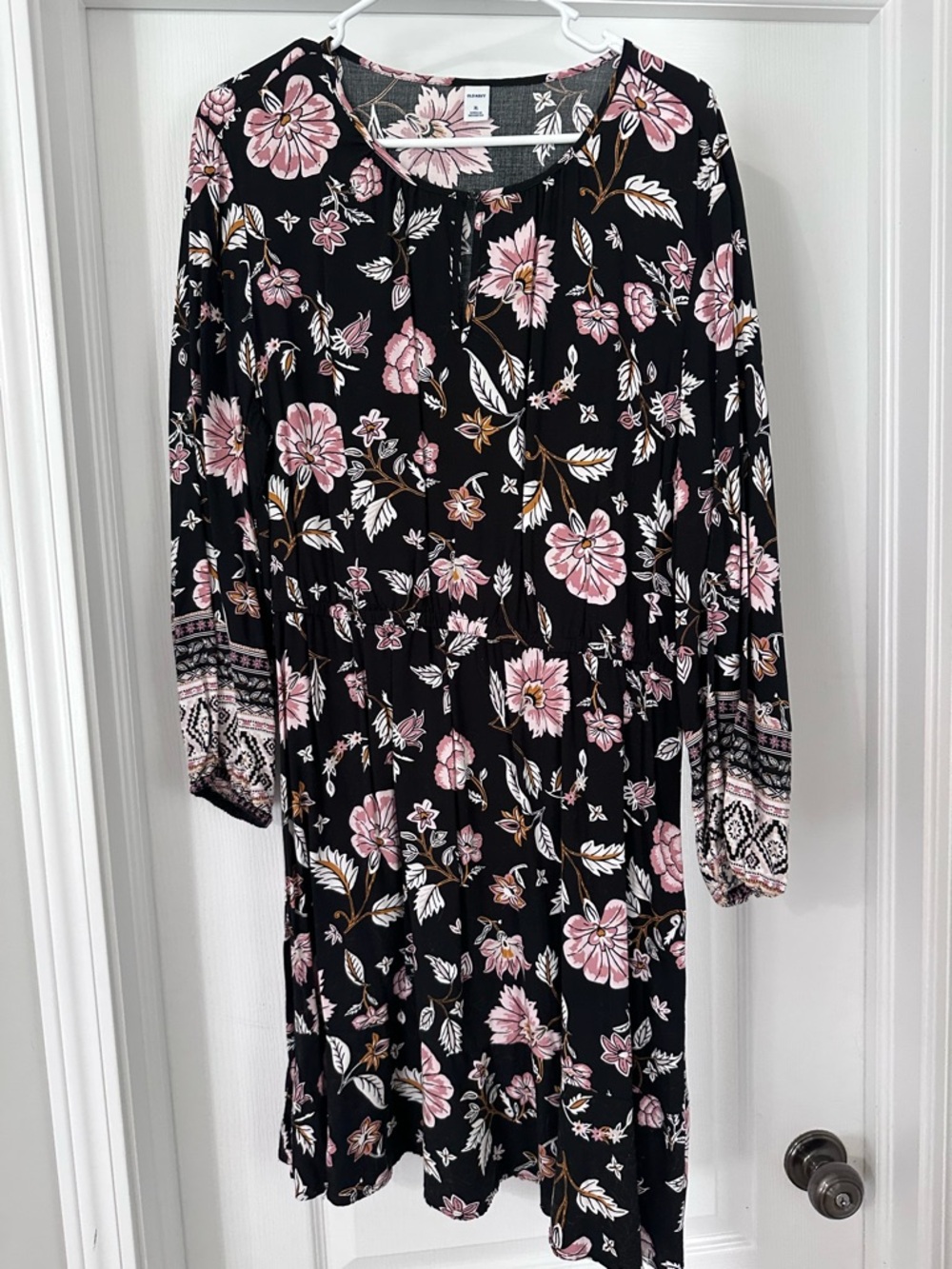 Old Navy Black & Pink Floral Long Sleeve Dress